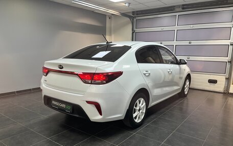 KIA Rio IV, 2018 год, 1 099 000 рублей, 6 фотография