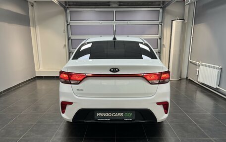 KIA Rio IV, 2018 год, 1 099 000 рублей, 5 фотография