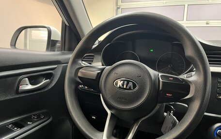 KIA Rio IV, 2018 год, 1 099 000 рублей, 15 фотография