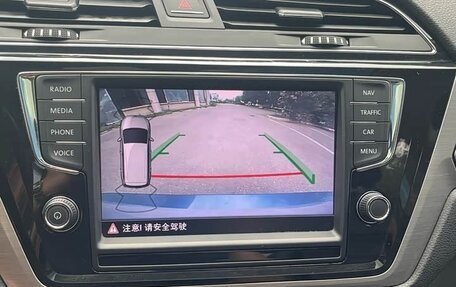 Volkswagen Touran III, 2021 год, 1 380 077 рублей, 8 фотография