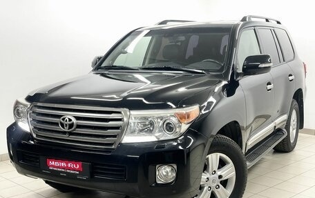 Toyota Land Cruiser 200, 2013 год, 3 356 000 рублей, 1 фотография