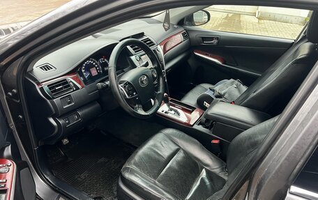 Toyota Camry, 2013 год, 1 350 000 рублей, 7 фотография