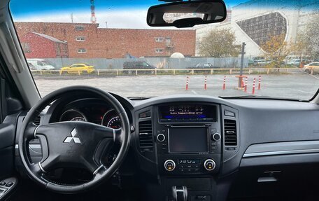 Mitsubishi Pajero IV, 2010 год, 1 900 000 рублей, 15 фотография