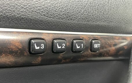 Toyota Land Cruiser 200, 2013 год, 3 356 000 рублей, 19 фотография