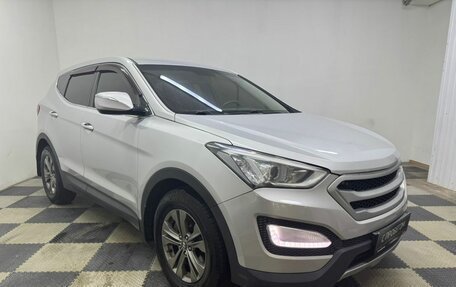 Hyundai Santa Fe III рестайлинг, 2013 год, 1 700 000 рублей, 3 фотография