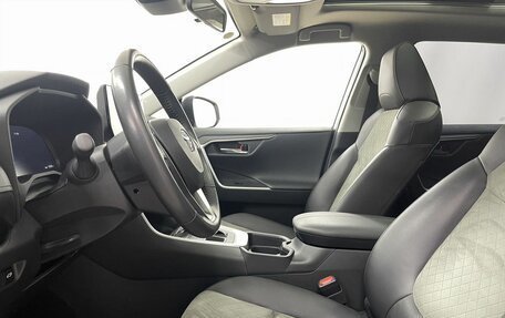 Toyota RAV4, 2024 год, 4 115 000 рублей, 11 фотография