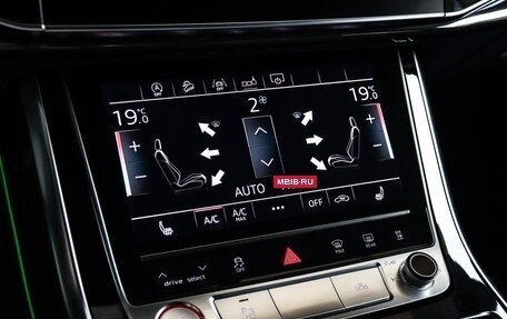 Audi SQ8, 2019 год, 13 700 000 рублей, 30 фотография