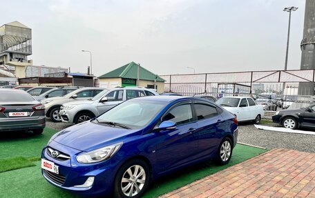 Hyundai Solaris II рестайлинг, 2012 год, 830 000 рублей, 3 фотография