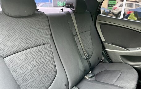 Hyundai Solaris II рестайлинг, 2012 год, 830 000 рублей, 12 фотография