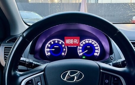 Hyundai Solaris II рестайлинг, 2012 год, 830 000 рублей, 16 фотография