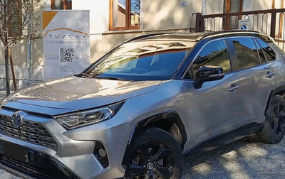 Toyota RAV4, 2020 год, 2 200 000 рублей, 1 фотография