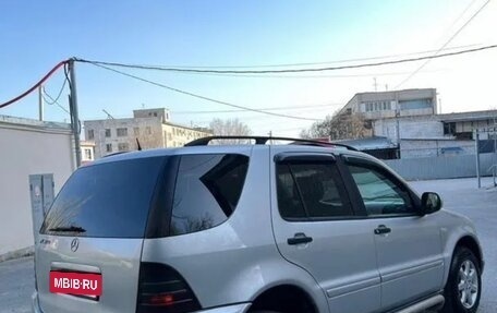 Mercedes-Benz M-Класс, 1999 год, 650 000 рублей, 2 фотография