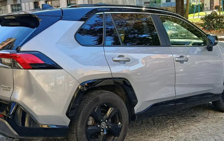 Toyota RAV4, 2020 год, 2 200 000 рублей, 6 фотография