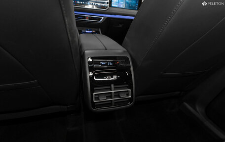 Volkswagen Tiguan, 2025 год, 5 100 000 рублей, 15 фотография