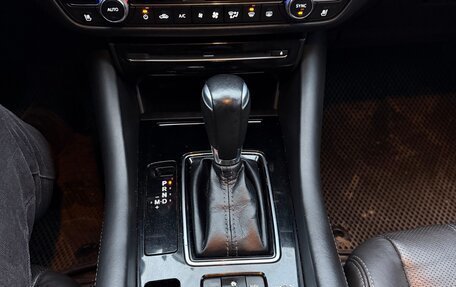 Mazda 6, 2019 год, 2 800 000 рублей, 19 фотография