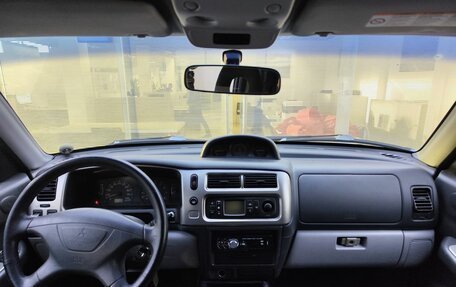 Mitsubishi Pajero Sport II рестайлинг, 2008 год, 750 000 рублей, 17 фотография