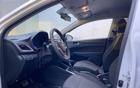 Hyundai Solaris II рестайлинг, 2021 год, 1 749 000 рублей, 20 фотография