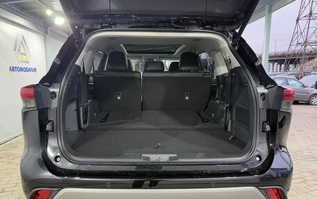 Toyota Highlander, 2025 год, 6 199 000 рублей, 10 фотография