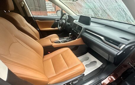 Lexus RX IV рестайлинг, 2019 год, 4 500 000 рублей, 21 фотография