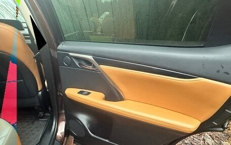 Lexus RX IV рестайлинг, 2019 год, 4 500 000 рублей, 19 фотография