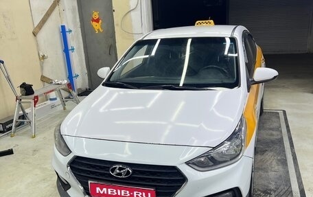 Hyundai Solaris II рестайлинг, 2019 год, 1 120 000 рублей, 1 фотография