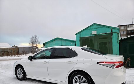 Toyota Camry, 2020 год, 2 900 000 рублей, 17 фотография