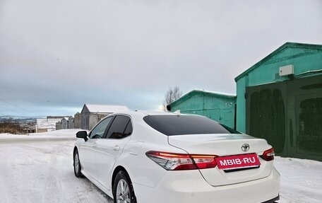Toyota Camry, 2020 год, 2 900 000 рублей, 15 фотография