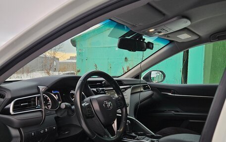 Toyota Camry, 2020 год, 2 900 000 рублей, 20 фотография