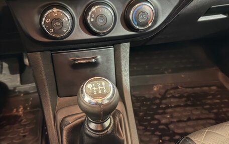 Toyota Corolla, 2014 год, 990 000 рублей, 23 фотография