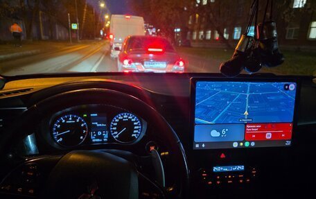 Mitsubishi Outlander III рестайлинг 3, 2016 год, 1 870 000 рублей, 19 фотография