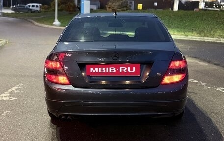 Mercedes-Benz C-Класс, 2007 год, 900 000 рублей, 5 фотография