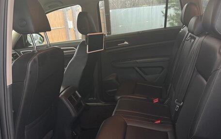 Volkswagen Teramont I, 2018 год, 3 280 000 рублей, 17 фотография