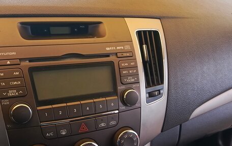 Hyundai Sonata VI, 2010 год, 800 000 рублей, 6 фотография