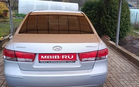 Hyundai Sonata VI, 2010 год, 800 000 рублей, 2 фотография