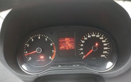 Volkswagen Polo VI (EU Market), 2012 год, 750 000 рублей, 7 фотография