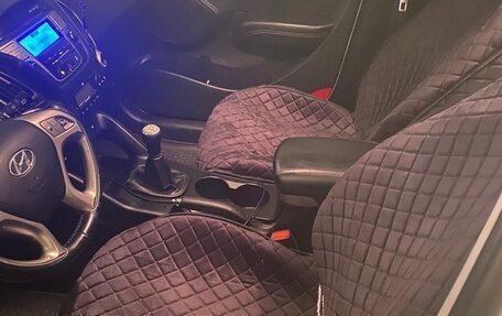 Hyundai ix35 I рестайлинг, 2012 год, 1 050 000 рублей, 3 фотография