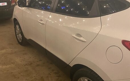 Hyundai ix35 I рестайлинг, 2012 год, 1 050 000 рублей, 4 фотография