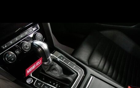 Volkswagen Passat B8 рестайлинг, 2018 год, 2 200 000 рублей, 3 фотография