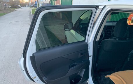 Mitsubishi Outlander III рестайлинг 3, 2012 год, 1 325 000 рублей, 5 фотография