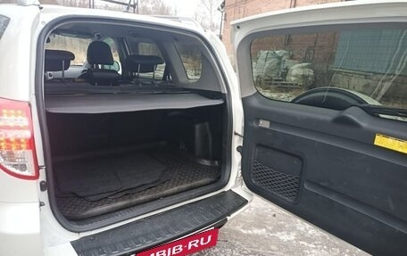 Toyota RAV4, 2011 год, 1 920 000 рублей, 7 фотография