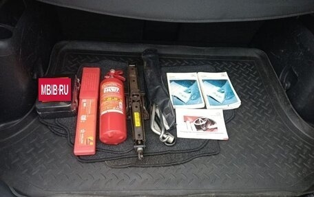 Toyota RAV4, 2011 год, 1 920 000 рублей, 14 фотография