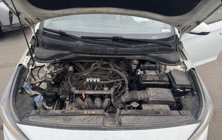 Hyundai Solaris II рестайлинг, 2018 год, 550 000 рублей, 9 фотография