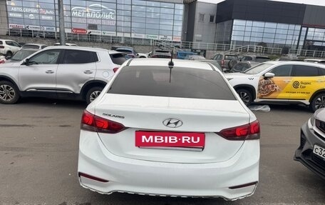 Hyundai Solaris II рестайлинг, 2018 год, 550 000 рублей, 4 фотография