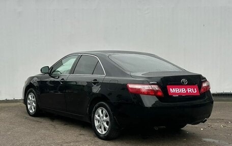 Toyota Camry, 2011 год, 1 350 000 рублей, 7 фотография