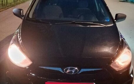 Hyundai Solaris II рестайлинг, 2013 год, 670 000 рублей, 8 фотография