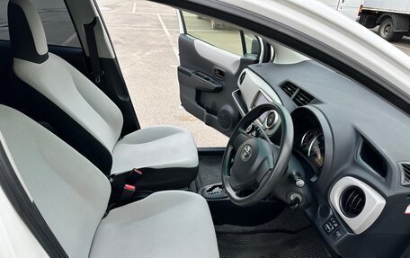 Toyota Vitz, 2013 год, 740 000 рублей, 15 фотография