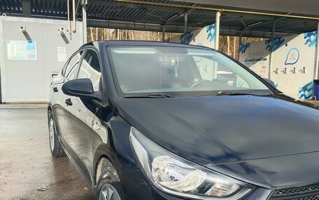 Hyundai Solaris II рестайлинг, 2017 год, 1 150 000 рублей, 7 фотография