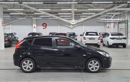 Hyundai Solaris II рестайлинг, 2011 год, 499 000 рублей, 5 фотография