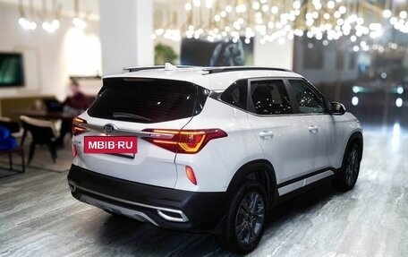 KIA Seltos I, 2020 год, 2 100 000 рублей, 2 фотография