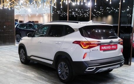 KIA Seltos I, 2020 год, 2 100 000 рублей, 21 фотография